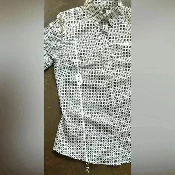 Banana Republic Women's Shirt (O6) - Picture 6 of 8